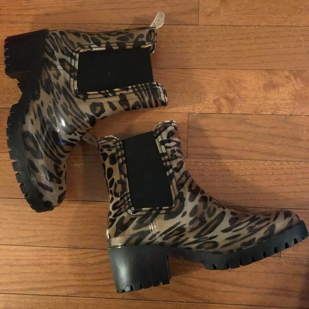 NEW Catherine Malandrino Leopard Rain Boots